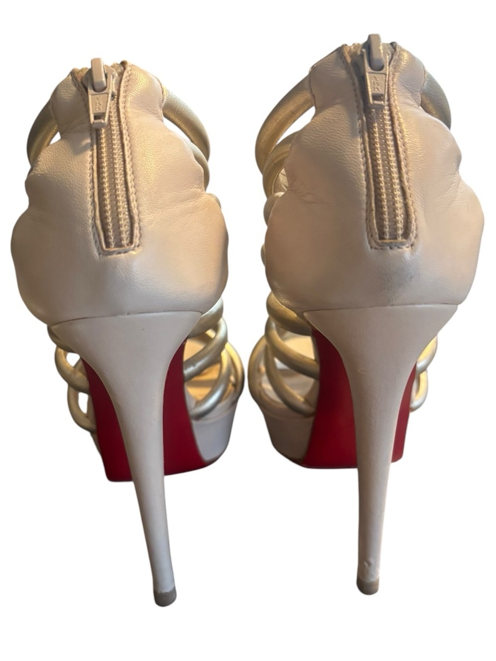 Christian Louboutin Romaine Platform Sandals - Picture 6 of 8